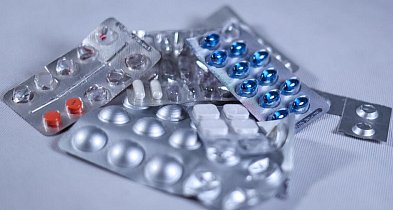 Farmaceutka: nie lekceważmy ryzyka związanego z popularnymi substancjami-56860