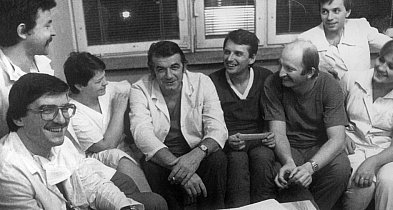 Prof. A. Bochenek: pierwszy w Polsce udany przeszczep serca trwał ponad dwie godzi-59146