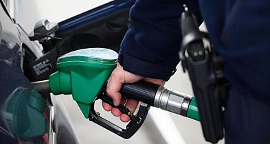 Przed świętami paliwa na stacjach będą tańsze-61412