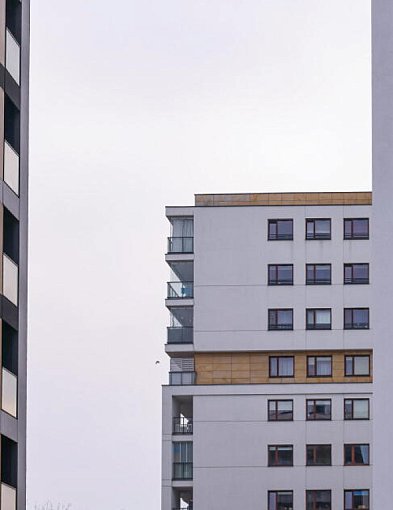 Raport: w przyszłym roku na rynku mieszkaniowym najpierw stabilizacja, a potem wzr-61230