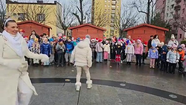 Wspólne kolędowanie uczniów i przedszkolaków zainicjowane przez Szkołę...