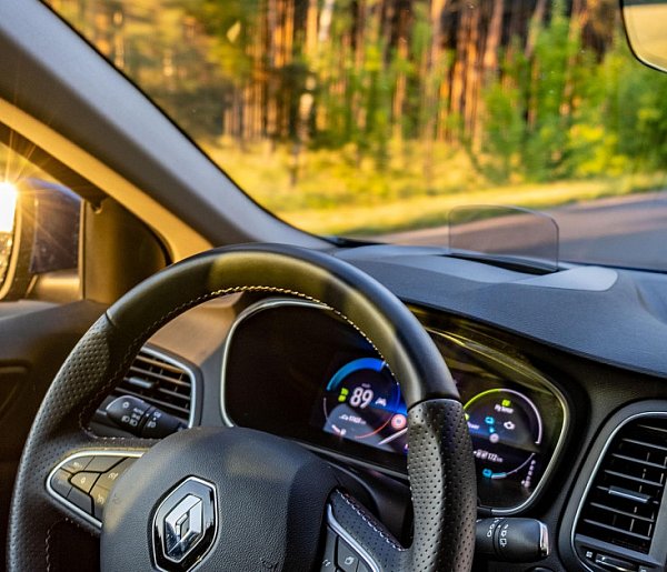 Masz to auto w garażu? Producent natychmiast wzywa na kontrolę!-57028