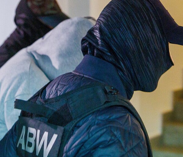 ABW zatrzymała osiem osób podejrzewanych o przygotowania aktów dywersji-58584