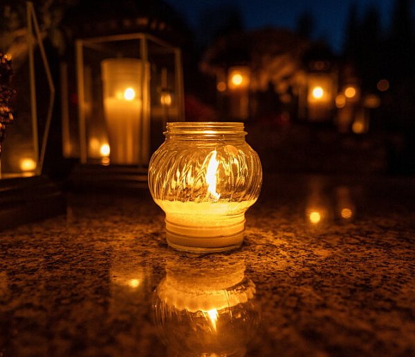 Kościół 2 listopada obchodzi Dzień Zaduszny-59125