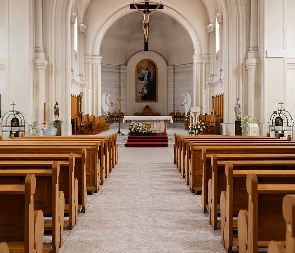 Miliony na Kościół w 2026 roku. Państwo co roku dokłada do duchownych-61776