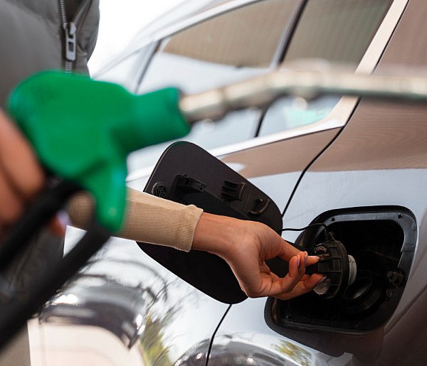 Zaskoczenie na stacjach paliw. Kierowcy nie tego się spodziewali-62113