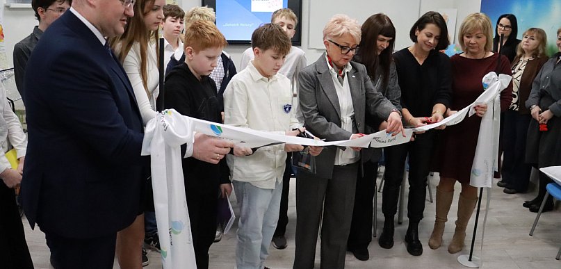 Fotorelacja: ZAKĄTEK NATURY w Szkole Podstawowej w Poraju