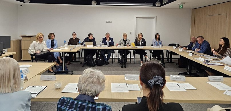 Woda, zdrowa żywność i ruch to za mało - konieczne wsparcie państwa (MediaRoom)