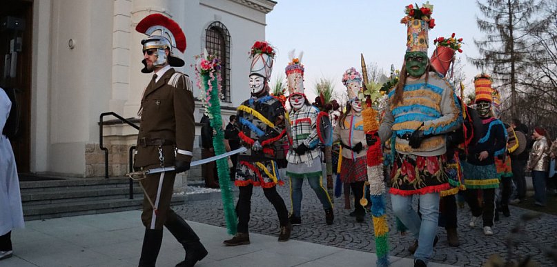 Fotorelacja I: Msza Rezurekcyjna w Koziegłówkach - Wielkanoc 2026!