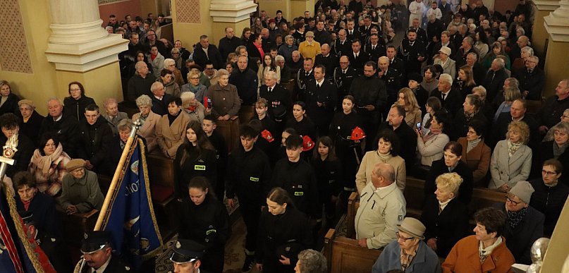 Fotorelacja II: Msza Rezurekcyjna w Koziegłówkach - Wielkanoc 2026!