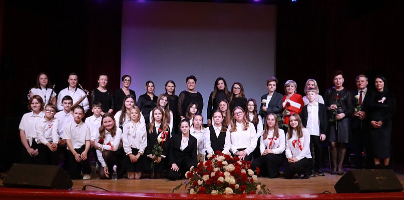 Fotorelacja II: Obchody 107. ROCZNICY ODZYSKANIA NIEPODLEGŁOŚCI - Koziegłowy - 59447