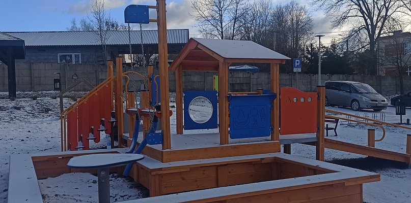 Aktywne Place Zabaw. Przybynów i Żarki. - 61855