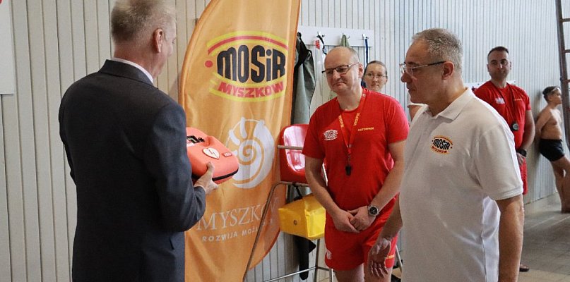 Sportowe emocje i realna troska o bezpieczeństwo w MOSiR Myszków