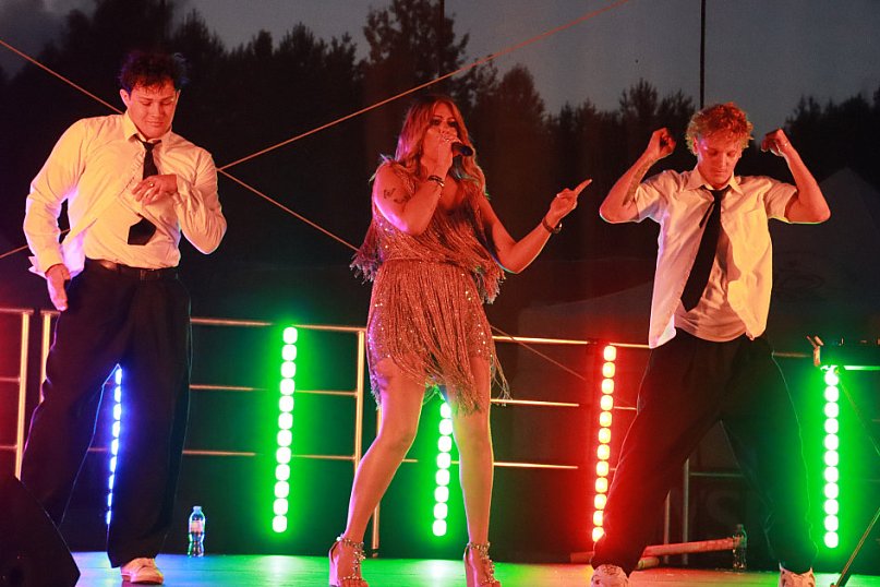 Fotorelacja IV: Dożynki Powiatu Myszkowskiego w Niegowie (niedziela)