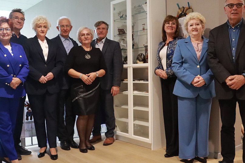 Fotorelacja: Uroczyste Odsłonięcie gabloty KOZIOŁEK ŁĄCZY LUDZI