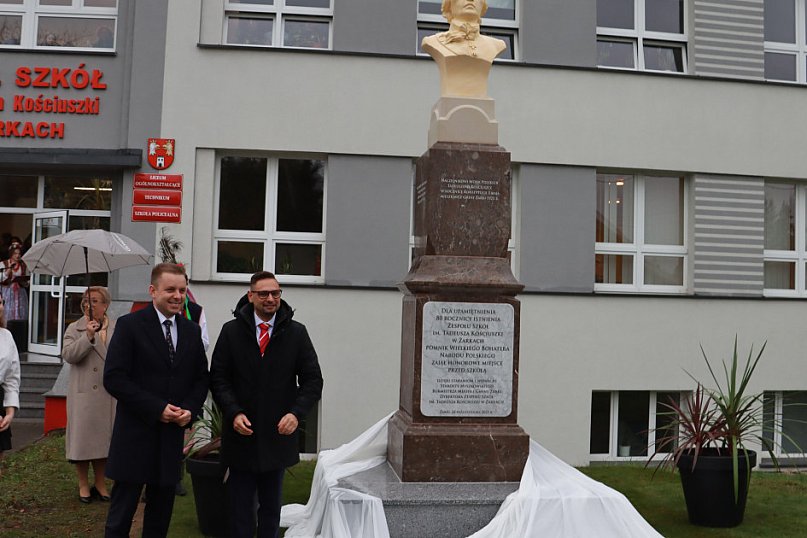 Fotorelacja I: Odsłonięcie Pomnika i Jubileusz ZS w Żarkach