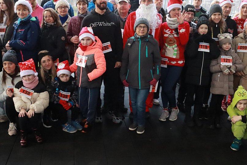 Fotorelacja: Mikołajkowy 9. Bieg po Zdrowie w Myszkowie