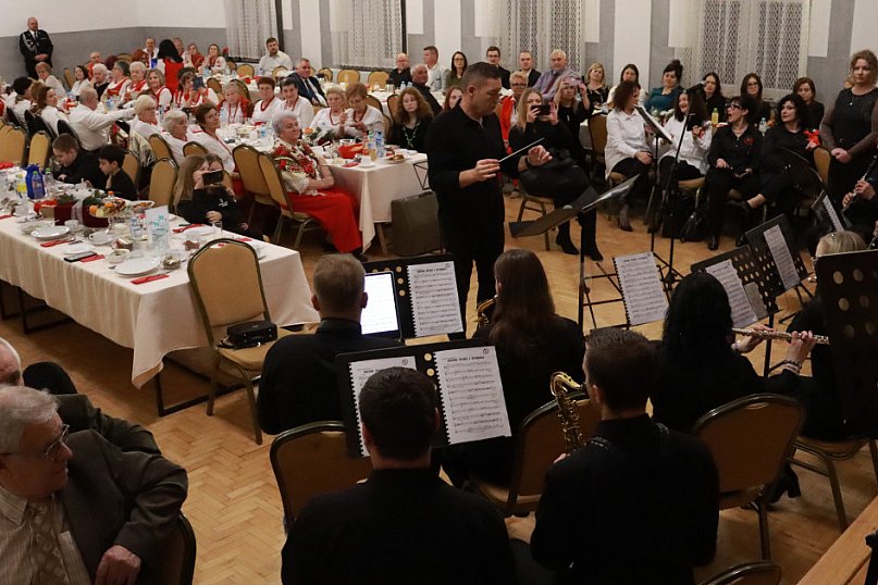 Fotorelacja: Wigilia Gminna w Poraju