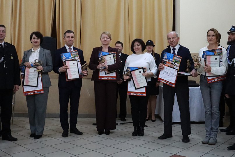 Fotorelacja II: Przekazanie samochodu ratowniczo-gaśniczego dla OSP Myszków-Smudzówka