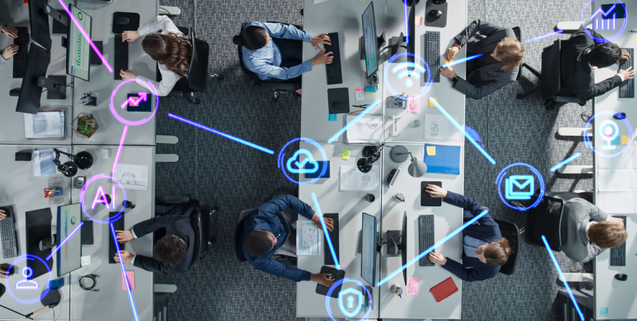 AI w analizie danych wchodzi w nowy etap. Firmy stawiają na zaufanie do danych, ko